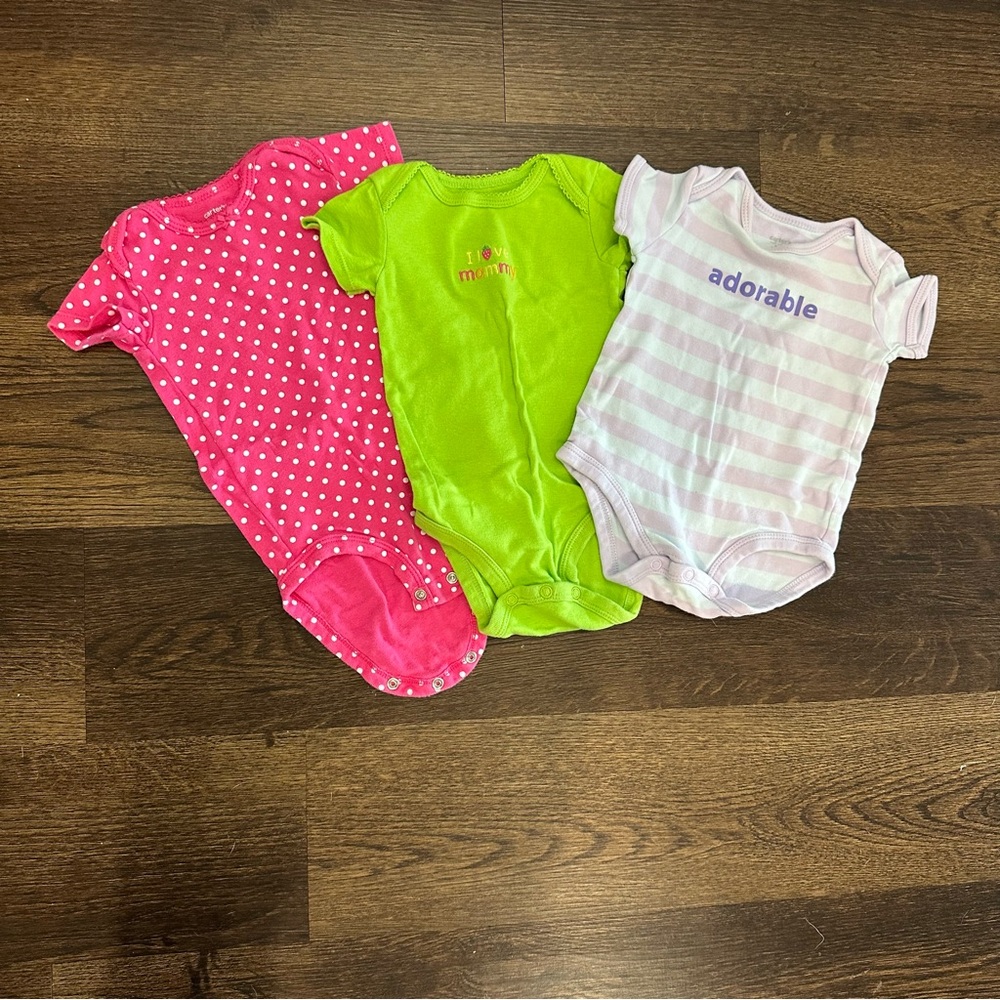Carter's 6 Month Baby Girl Bodysuit Onesie Set (3)